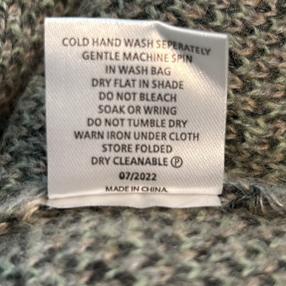 Revolve Ena Pelly Mary Mohair Oversize Knit
Sweater Sea Green Check Size Small - Picture 9 of 9